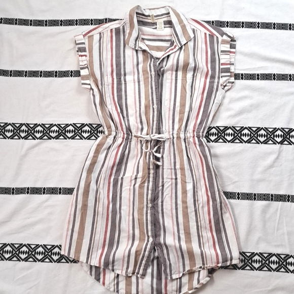 Japna Dresses & Skirts - Japna cotton striped Short sleeve shirt dress button front szS